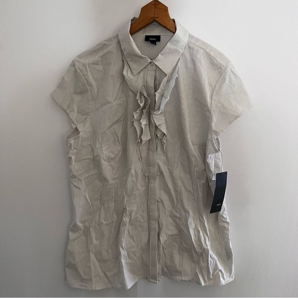 XXL Stretch Ruffled Neck Short Sleeve Striped Shirt NWT